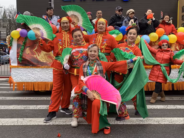 2024纽约东北同乡会康乃馨大游行