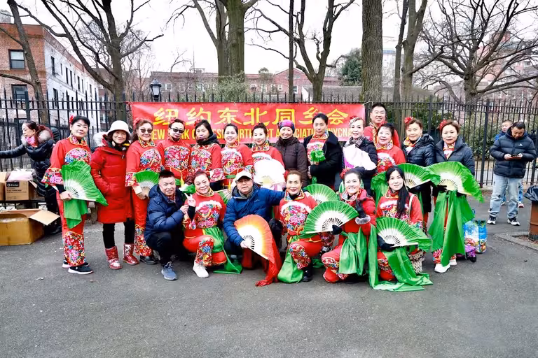 2024纽约东北同乡会康乃馨大游行