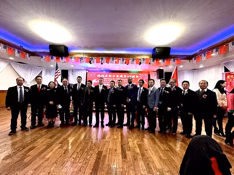 2024纽约东北同乡会康乃馨大游行