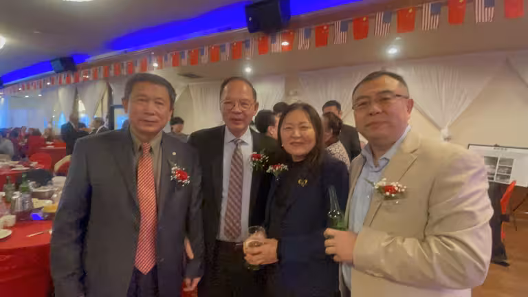 2024纽约东北同乡会康乃馨大游行