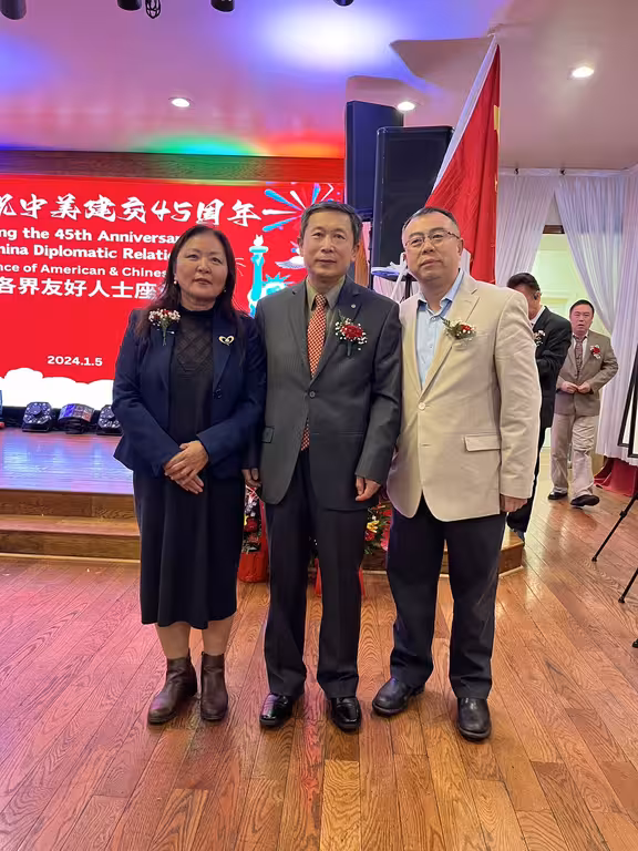 2024纽约东北同乡会康乃馨大游行